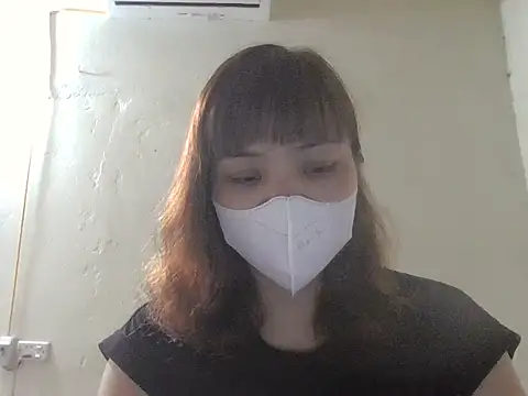 Angela-Eira online show from April 2026 01:05:01 AM