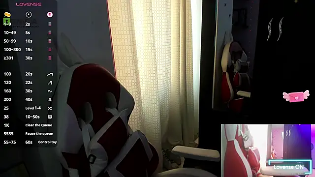 Snapshot of sweetlittlelisa chatting on November 2025 06:18:01 PM sweetlittlelisa online show from November 2025 06:18:01 PM