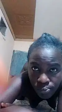 Snapshot of Nasty_queen20 chatting on January 2025 02:10:02 AM Nasty queen20 online show from January 2025 02:10:02 AM