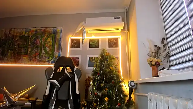 sara sun34 online show from December 2024 06:44:01 AM