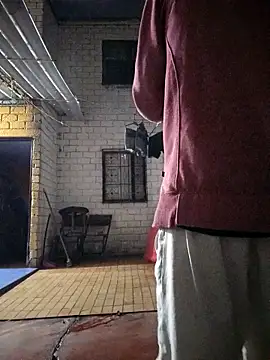 weedmanhot28 online show from September 2025 12:11:01 AM