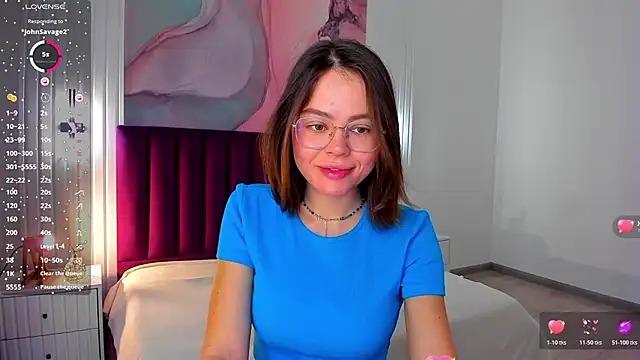 Kelly Cuutie online show from November 2025 01:05:01 AM