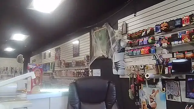 Snapshot of RawRyder8 chatting on October 2025 10:41:02 PM RawRyder8 online show from October 2025 10:41:02 PM