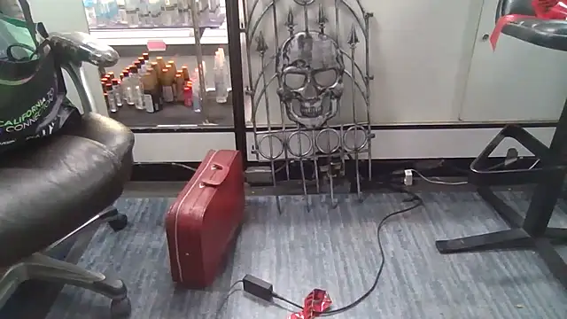 Snapshot of RawRyder8 chatting on October 2025 01:25:01 AM RawRyder8 online show from October 2025 01:25:01 AM