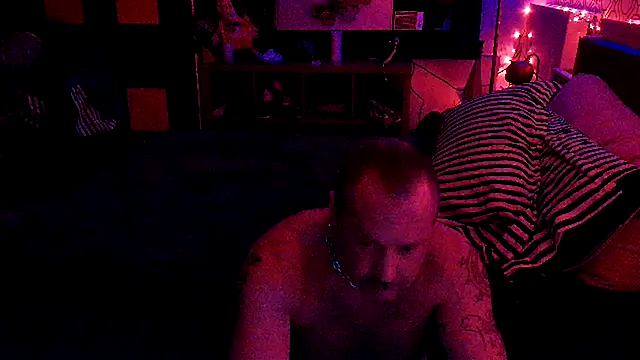 Snapshot of RawRyder8 chatting on October 2025 05:54:02 AM RawRyder8 online show from October 2025 05:54:02 AM