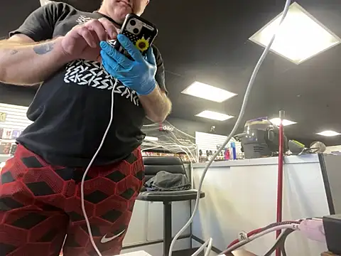 Snapshot of RawRyder8 chatting on October 2025 08:09:01 PM RawRyder8 online show from October 2025 08:09:01 PM