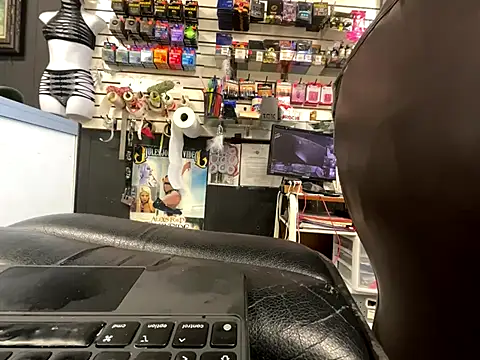 Snapshot of RawRyder8 chatting on November 2025 08:53:01 PM RawRyder8 online show from November 2025 08:53:01 PM