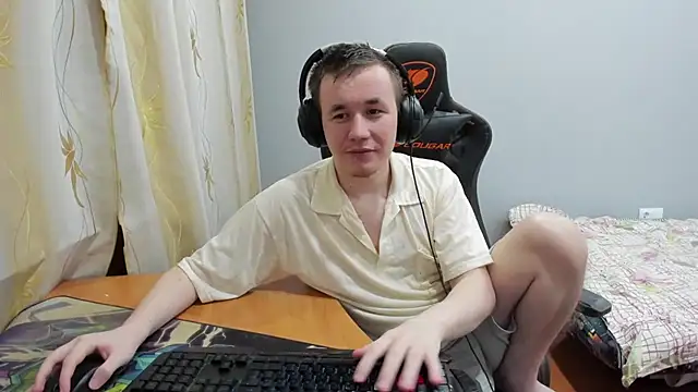 iliaskrislove online show from November 2025 10:53:02 PM