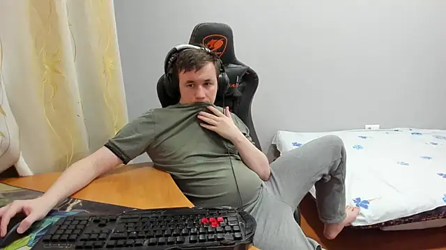 iliaskrislove online show from January 2026 05:27:02 PM