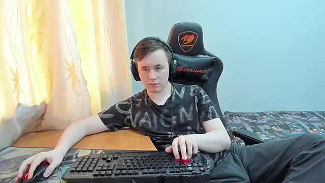 iliaskrislove online show from May 2026 05:49:01 AM