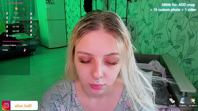 Alice Halle online show from January 2025 06:19:02 PM