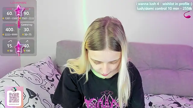 Alice Halle online show from March 2025 02:38:02 AM