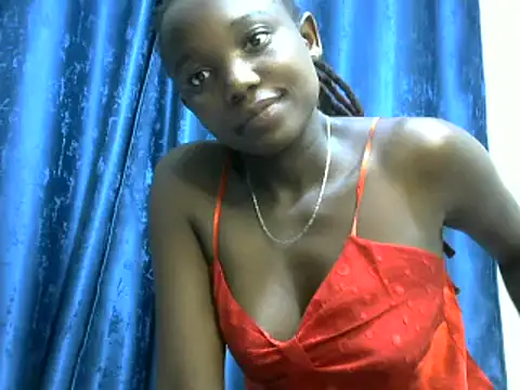 Snapshot of Latiffagodess chatting on February 2025 12:40:02 AM Latiffagodess online show from February 2025 12:40:02 AM