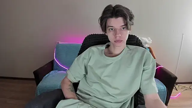 Snapshot of Liam_sexy1 chatting on December 2024 04:55:01 AM Liam sexy1 online show from December 2024 04:55:01 AM