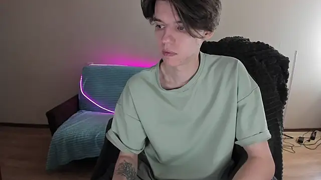 Snapshot of Liam_sexy1 chatting on January 2025 07:55:02 AM Liam sexy1 online show from January 2025 07:55:02 AM