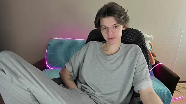 Snapshot of Liam_sexy1 chatting on February 2025 08:57:02 AM Liam sexy1 online show from February 2025 08:57:02 AM