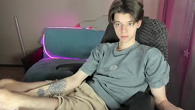 Snapshot of Liam_sexy1 chatting on March 2025 08:04:02 AM Liam sexy1 online show from March 2025 08:04:02 AM