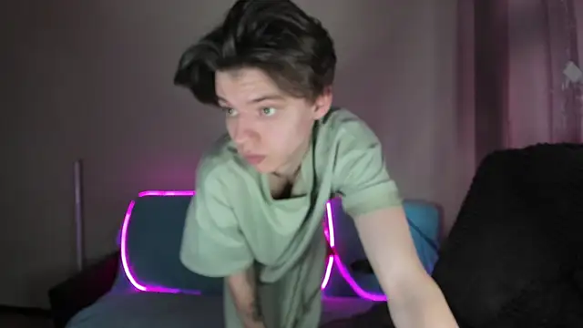 Snapshot of Liam_sexy1 chatting on March 2025 03:47:02 PM Liam sexy1 online show from March 2025 03:47:02 PM