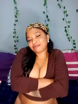 Snapshot of Sugartonguexx chatting on January 2025 12:01:01 AM Sugartonguexx online show from January 2025 12:01:01 AM