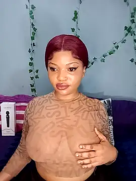 Snapshot of Sugartonguexx chatting on February 2025 06:55:02 PM Sugartonguexx online show from February 2025 06:55:02 PM