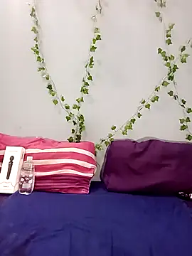 Snapshot of Sugartonguexx chatting on March 2025 07:27:02 PM Sugartonguexx online show from March 2025 07:27:02 PM