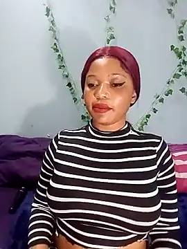 Snapshot of Sugartonguexx chatting on March 2025 09:15:02 PM Sugartonguexx online show from March 2025 09:15:02 PM