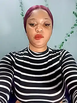 Snapshot of Sugartonguexx chatting on March 2025 12:20:02 AM Sugartonguexx online show from March 2025 12:20:02 AM