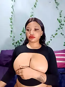 Snapshot of Sugartonguexx chatting on March 2025 08:32:02 PM Sugartonguexx online show from March 2025 08:32:02 PM