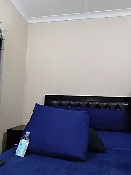 Snapshot of Sugartonguexx chatting on November 2025 07:36:02 PM Sugartonguexx online show from November 2025 07:36:02 PM