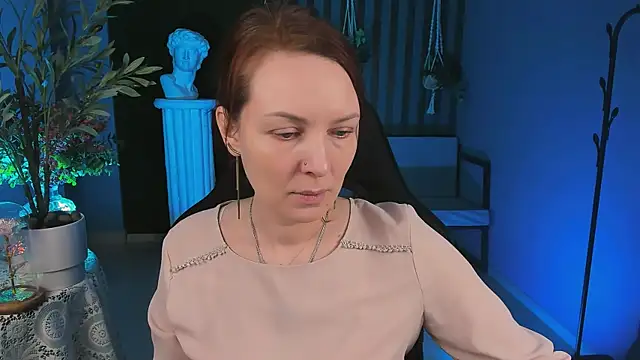 Snapshot of VandaRossi chatting on November 2025 09:52:02 AM VandaRossi online show from November 2025 09:52:02 AM