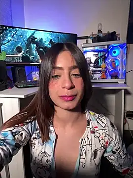 Snapshot of samantha_evans2 chatting on March 2025 05:00:01 AM samantha evans2 online show from March 2025 05:00:01 AM