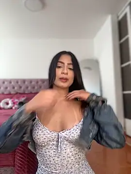 Snapshot of samantha_evans2 chatting on October 2025 10:07:01 PM samantha evans2 online show from October 2025 10:07:01 PM