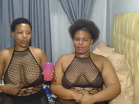 Snapshot of Xxxsluts chatting on June 2026 09:37:02 PM Xxxsluts online show from June 2026 09:37:02 PM