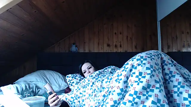 BoeseMoni1998 online show from October 2025 10:05:01 AM