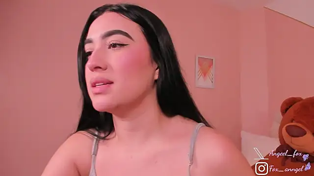 Snapshot of angeel_fox chatting on September 2025 03:11:01 AM angeel fox online show from September 2025 03:11:01 AM