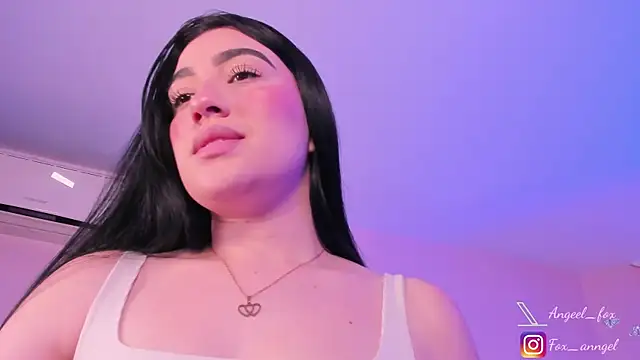 Snapshot of angeel_fox chatting on November 2025 03:08:02 AM angeel fox online show from November 2025 03:08:02 AM