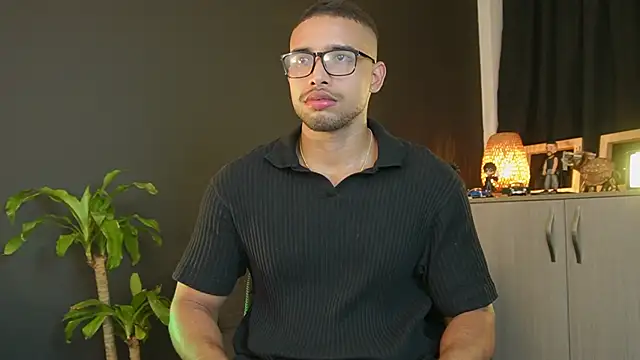 LincomAmith online show from January 2026 03:54:01 AM