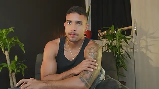 LincomAmith online show from February 2026 01:15:01 AM