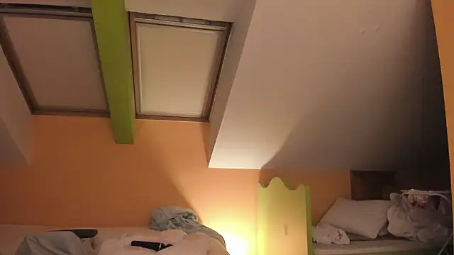 GoodGirll2133 online show from February 2025 09:47:02 PM