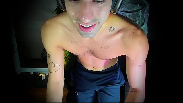 newjeff online show from November 2025 12:21:01 AM