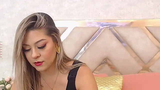 JoannaStanford online show from January 2025 09:03:01 PM