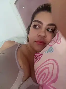 JoannaStanford online show from October 2025 12:49:02 PM