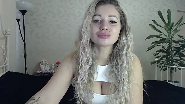 ShyEvaa online show from September 2025 04:58:02 AM