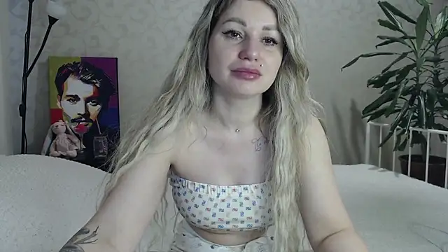 ShyEvaa online show from April 2026 02:22:02 AM