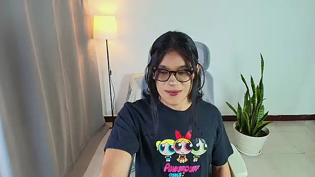 Snapshot of vitta_alfayed chatting on October 2025 10:21:02 PM vitta alfayed online show from October 2025 10:21:02 PM