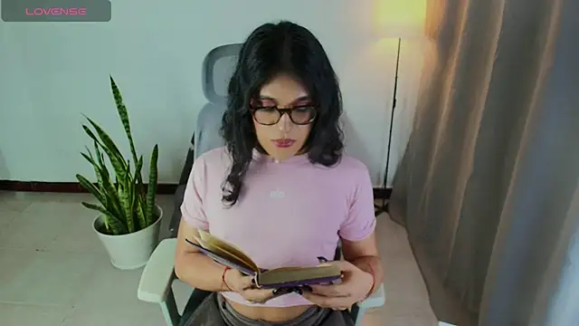 Snapshot of vitta_alfayed chatting on November 2025 11:15:01 PM vitta alfayed online show from November 2025 11:15:01 PM