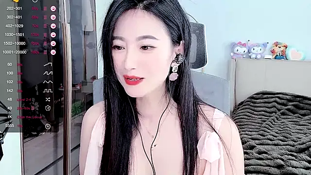 Snapshot of FeiFei-babe chatting on February 2025 07:15:01 AM FeiFei-babe online show from February 2025 07:15:01 AM