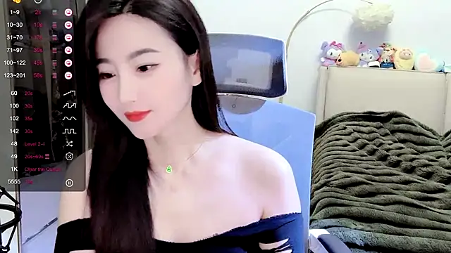 Snapshot of FeiFei-babe chatting on March 2025 02:44:02 PM FeiFei-babe online show from March 2025 02:44:02 PM