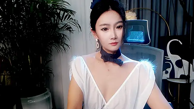 Snapshot of FeiFei-babe chatting on November 2025 02:04:01 PM FeiFei-babe online show from November 2025 02:04:01 PM