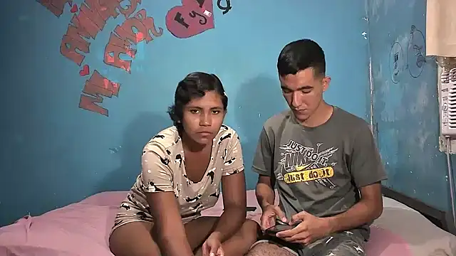 Snapshot of Sweetiefoxxx chatting on January 2025 02:14:01 PM Sweetiefoxxx online show from January 2025 02:14:01 PM